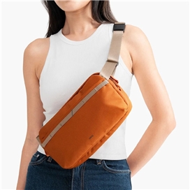 کیف رودوشی یونیک مدل UNIQ DENVER (5L)