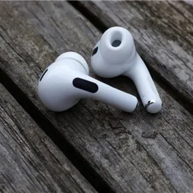 هندزفری بلوتوثی گرین لاین مدل Earbuds Pro 2 به همراه بند