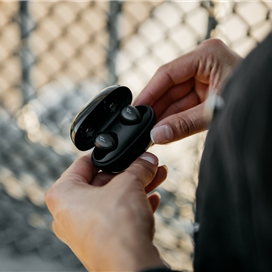 هدفون بیسیم نسخه گلوبال وانمور مدل 1MORE COLORBUDS TRUE WIRELESS