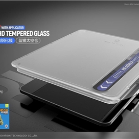 محافظ صفحه آیپد برند بلوئو Blueo مدل Strong Tempered Glass بهمراه ابزار نصب آسان مناسب برای Apple iPad 10.9 2025 2022