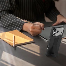 قاب ضد ضربه لولو Levelo مدل استند دار مناسب برای Apple iPhone 17 Pro Max